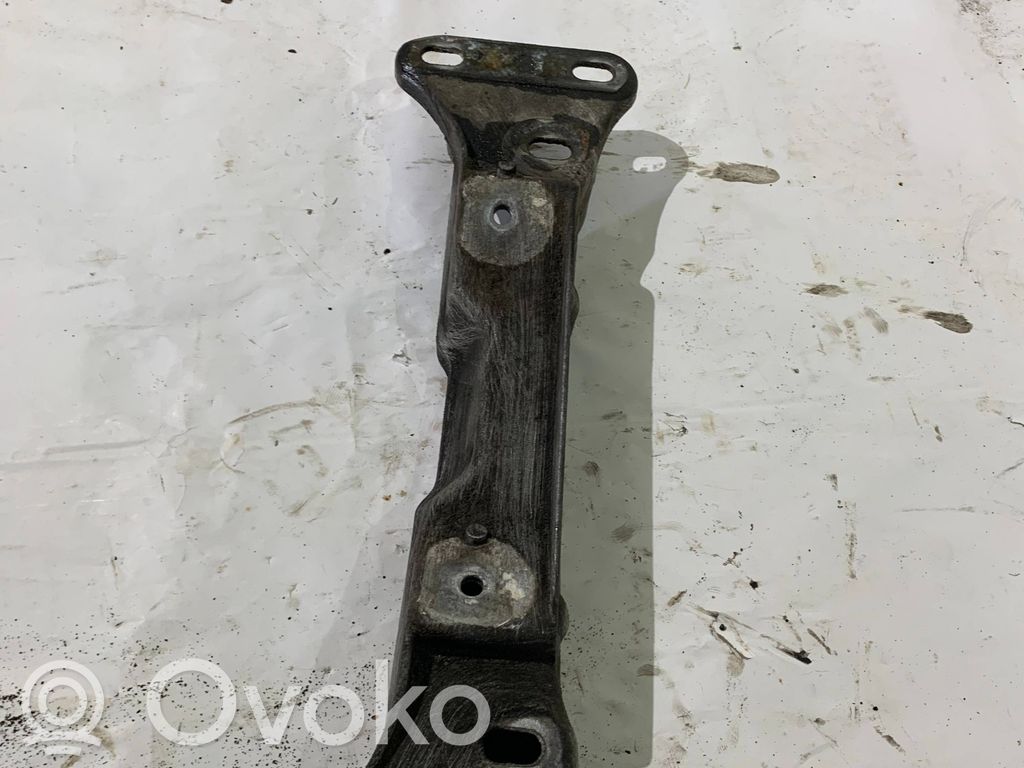 BMW 5 E39 Gearbox mounting bracket 