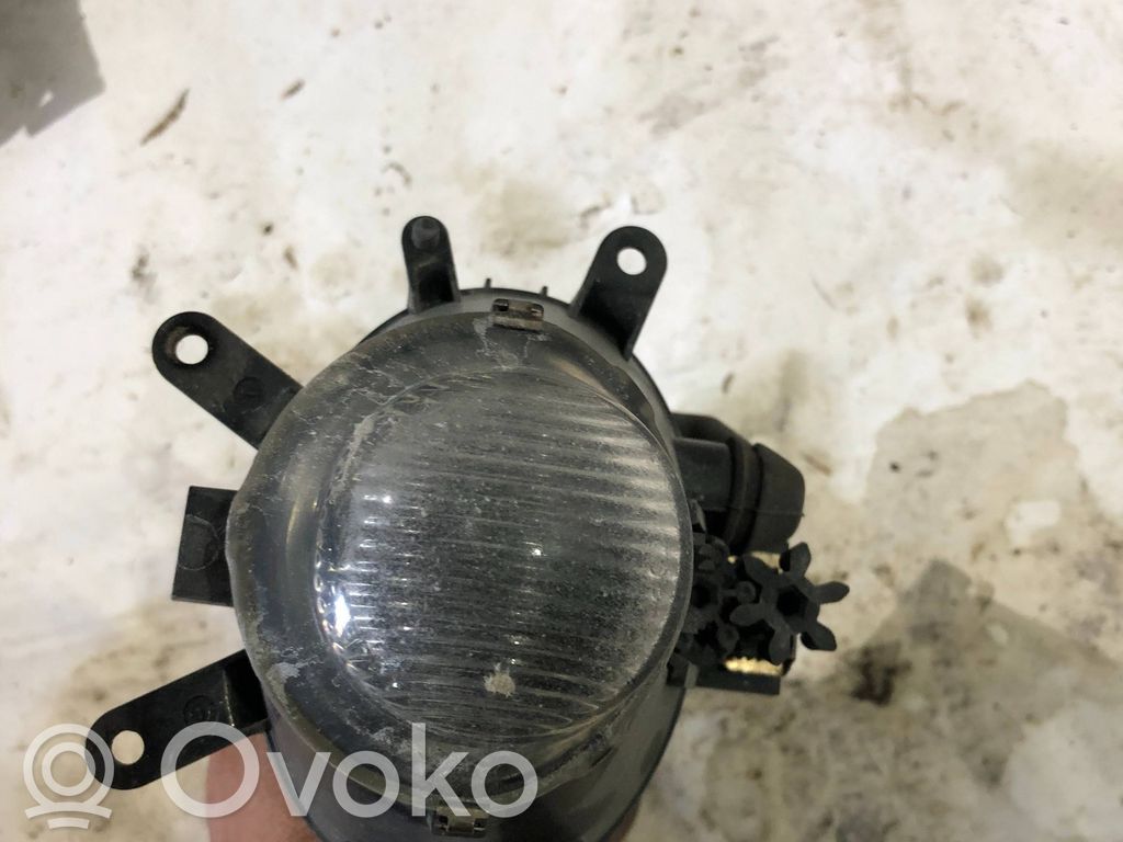BMW 3 E46 Miglas lukturis priekšā 
