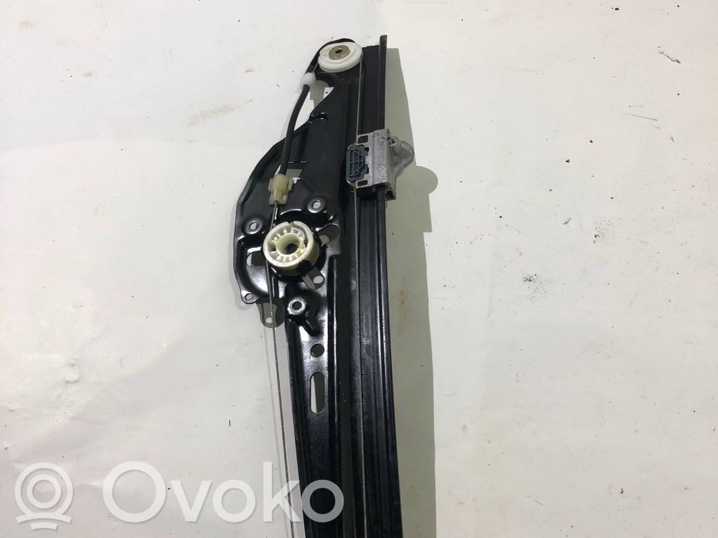 BMW 5 E60 E61 Regulador con motor de la ventanilla de la puerta corredera 