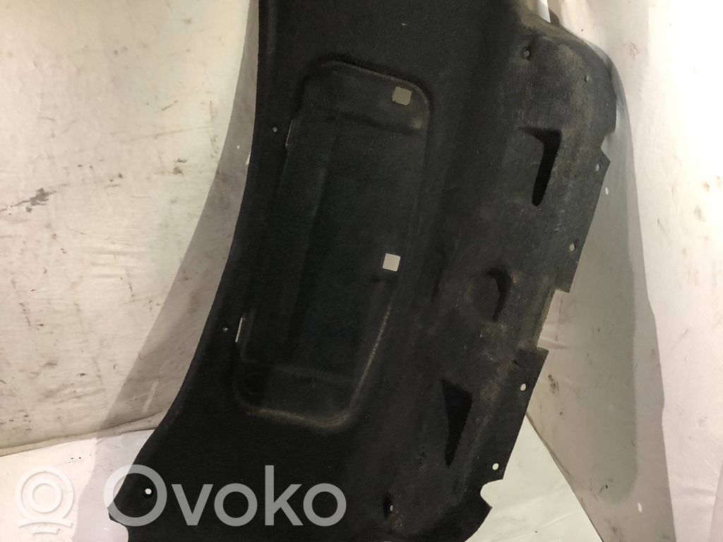 BMW 5 E60 E61 Apdaila galinio dangčio 