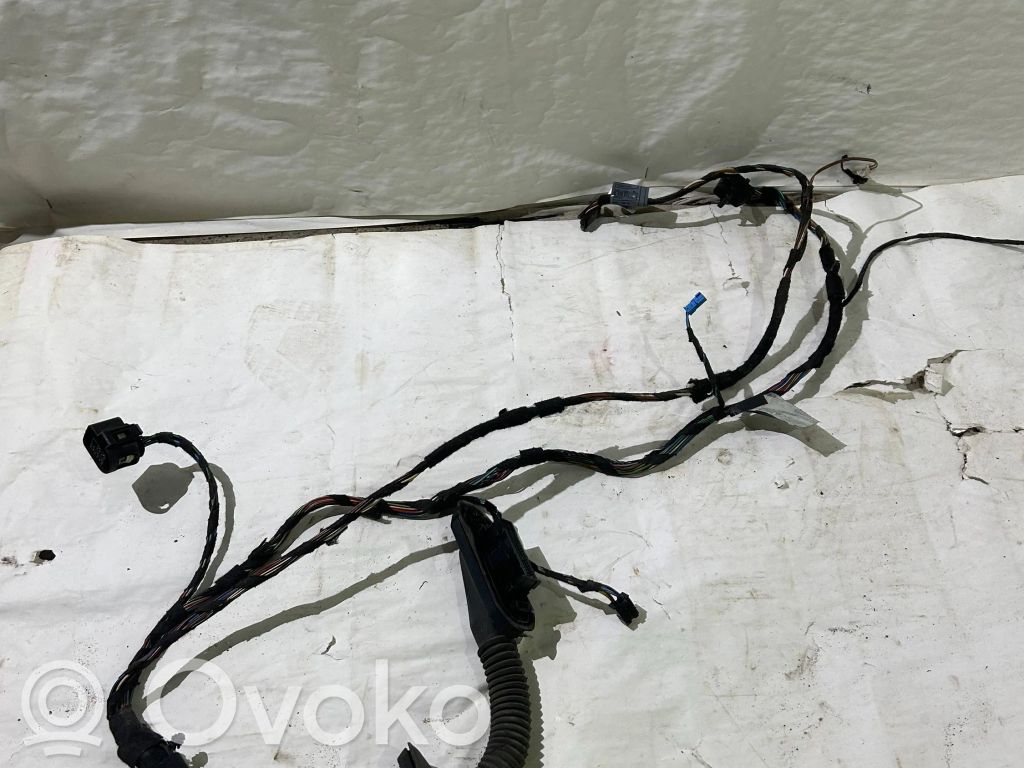 BMW 3 E90 E91 Priekšējo durvju vadu instalācija 