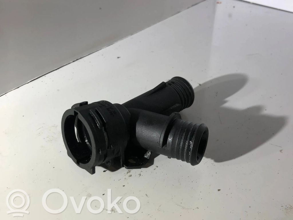 BMW 3 E90 E91 Engine coolant pipe/hose 