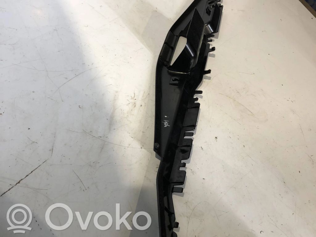 BMW X5 E70 Tailgate trim 