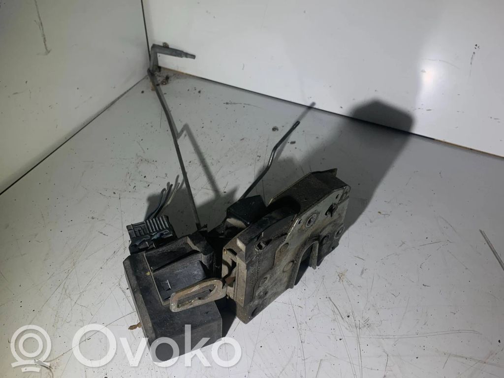 BMW 3 E36 Centrālās atslēgas motoriņš 