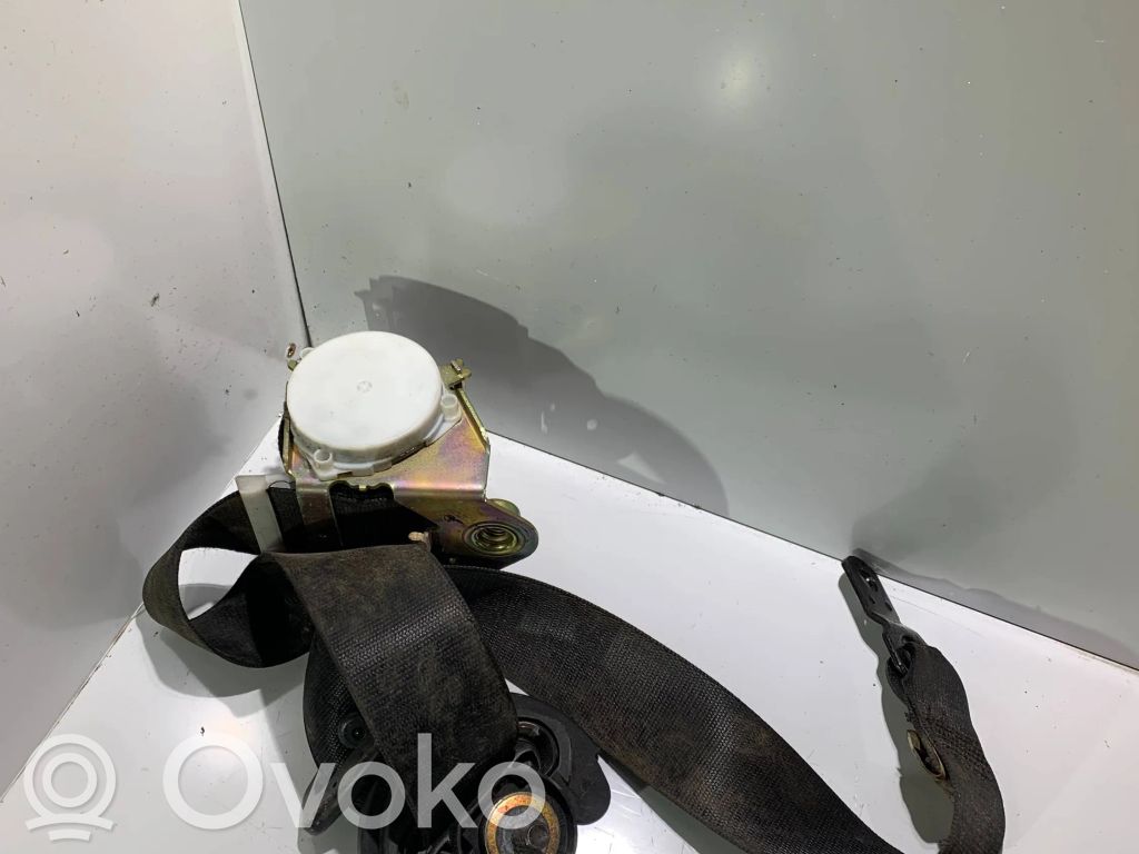 BMW X3 E83 Cinturón delantero 