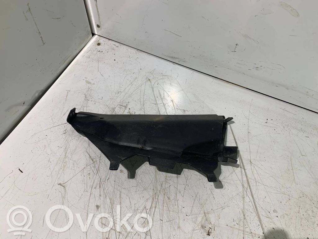 BMW X3 E83 Intercooler air guide/duct channel 