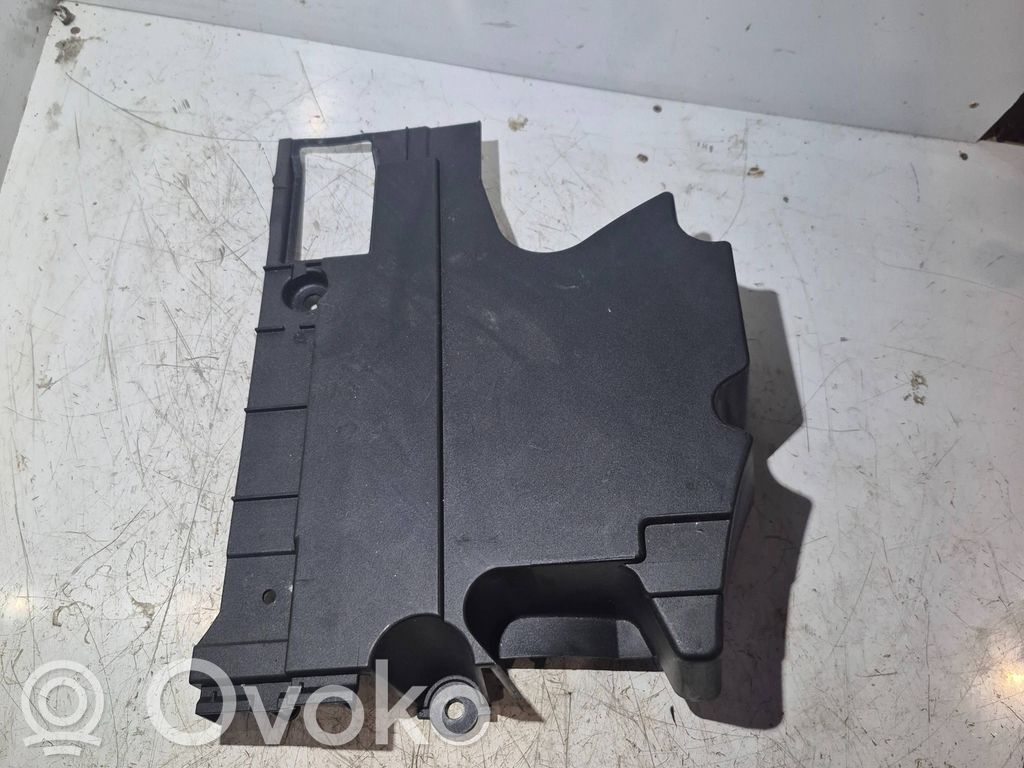 BMW 5 E39 Inne elementy wykończenia bagażnika 