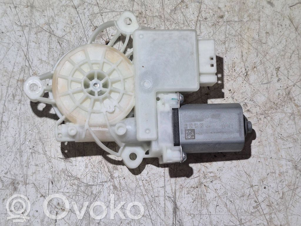 BMW X6M G06 F96 Silnik regulatora szyby drzwi przednich 