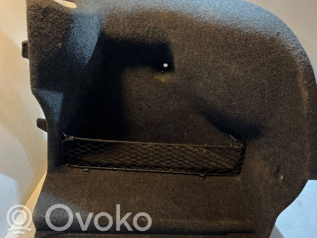 BMW 5 E60 E61 Panneau, garniture de coffre latérale 