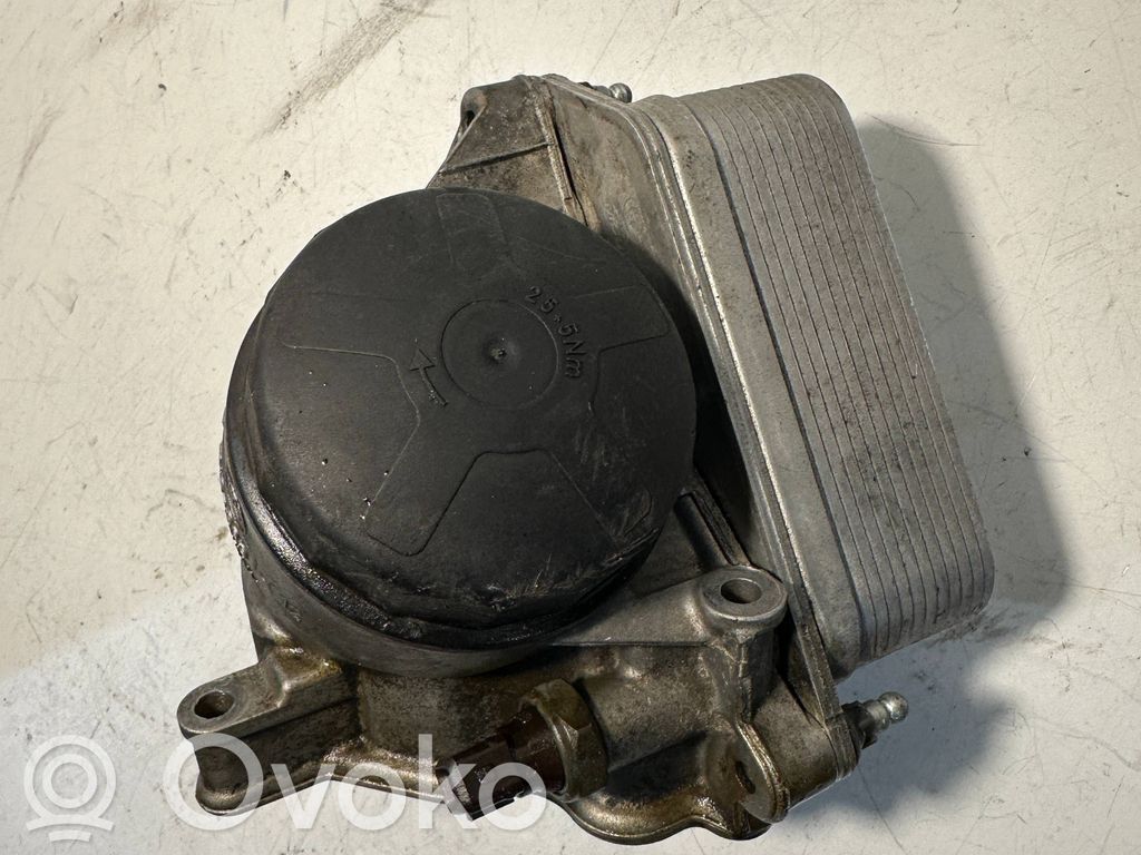BMW 3 E90 E91 Halterung Ölfilter / Ölkühler 
