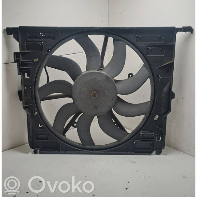 BMW 5 F10 F11 Wentylator chłodnicy klimatyzacji A/C 