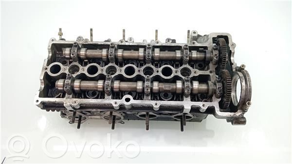 Engine head   778752106