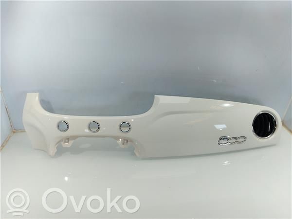 Fiat 500E Rivestimento inferiore 