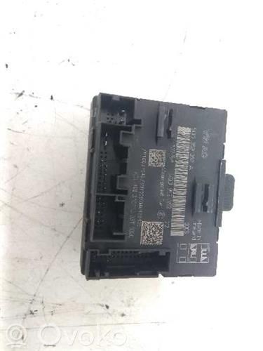 Engine control unit/module ECU   5Q0959392A,PUERTADERECHA
