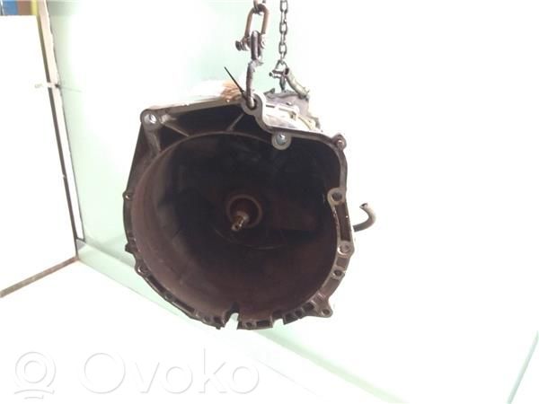 Manual 5 speed gearbox   HED