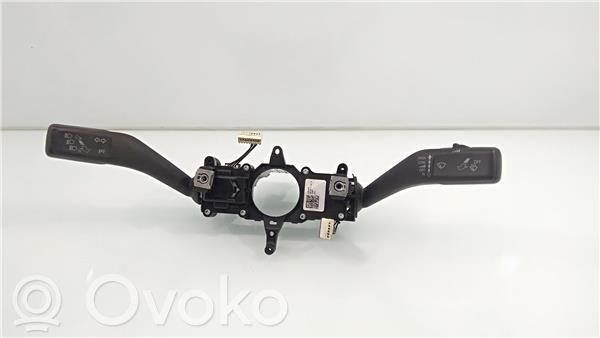 Volkswagen Jetta VI Lukturu slēdzis 