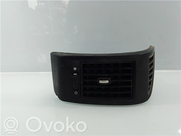 Fiat Ducato Dysze / Kratki środkowego nawiewu deski rozdzielczej 