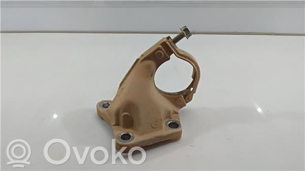 Engine mounting bracket   8200904226,VF1MAF4EF45958771