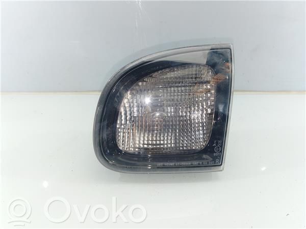 Lámpara de faros/luces traseros