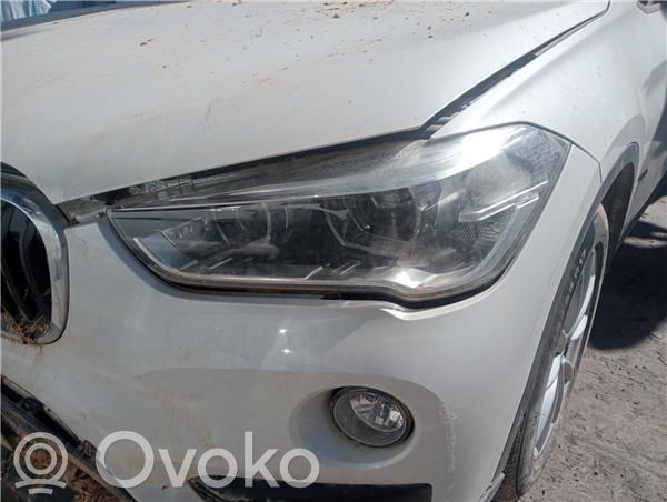 BMW X1 F48 F49 Phare frontale 
