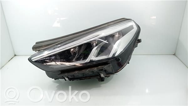 BMW X1 U11 Lampa przednia 