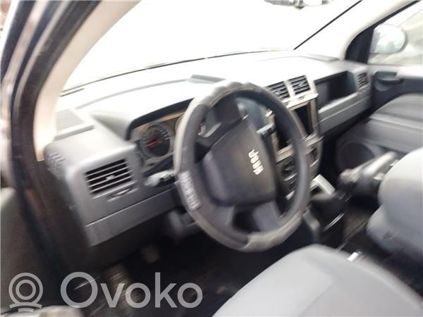 Jeep Compass Oro pagalvių komplektas 