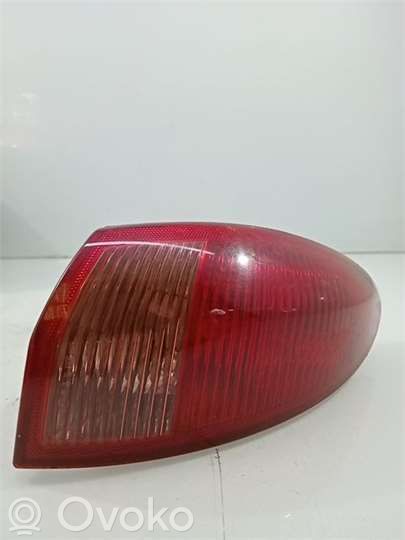 Alfa Romeo 147 Bec lampă spate 