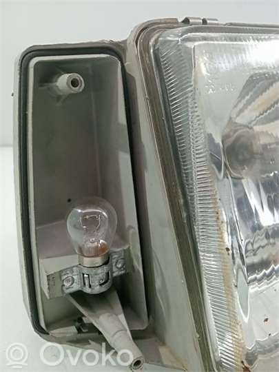 Seat Leon (5F) Phare frontale