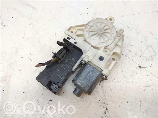 Peugeot 407 Motorino alzacristalli della portiera anteriore 