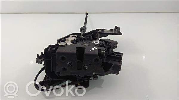 Volvo S40 Zamek drzwi tylnych 