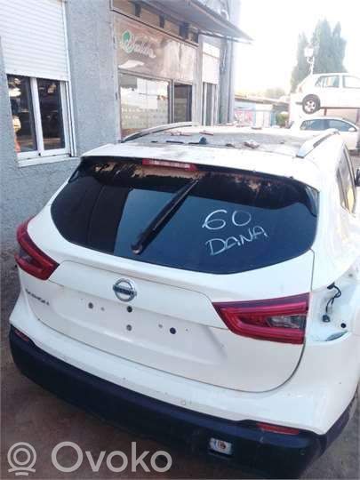 Nissan Qashqai Tylna klapa bagażnika