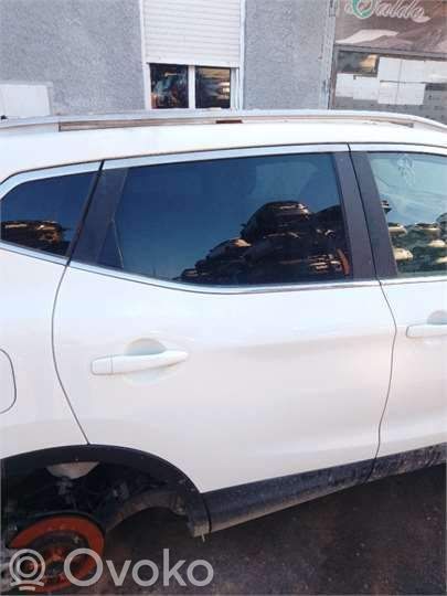 Nissan Qashqai Drzwi tylne
