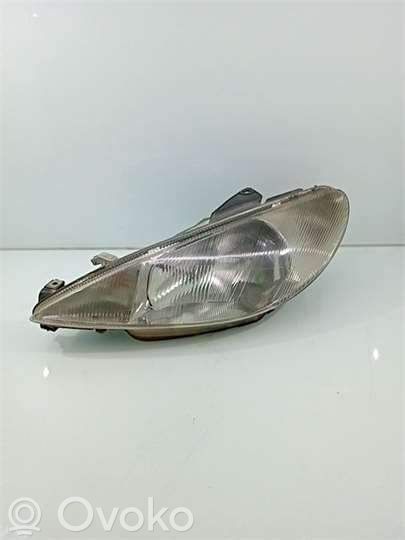 Peugeot 206 Faro delantero/faro principal 
