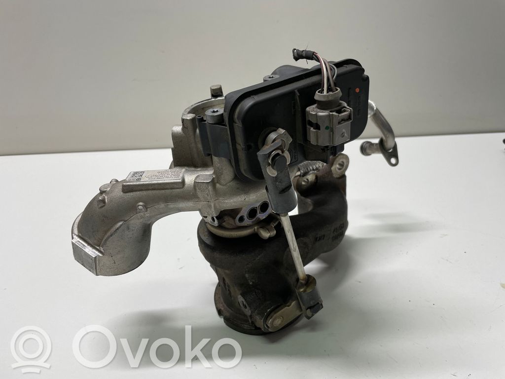 Turbina   04E145715J