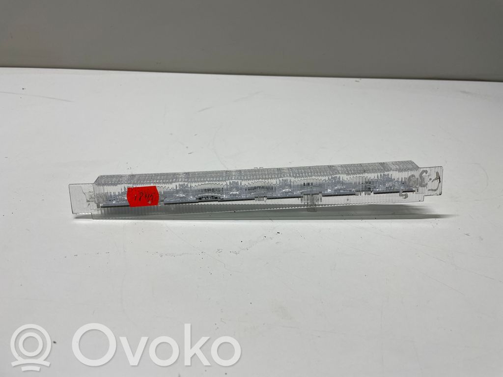 BMW 3 F30 F35 F31 Third/center stoplight 
