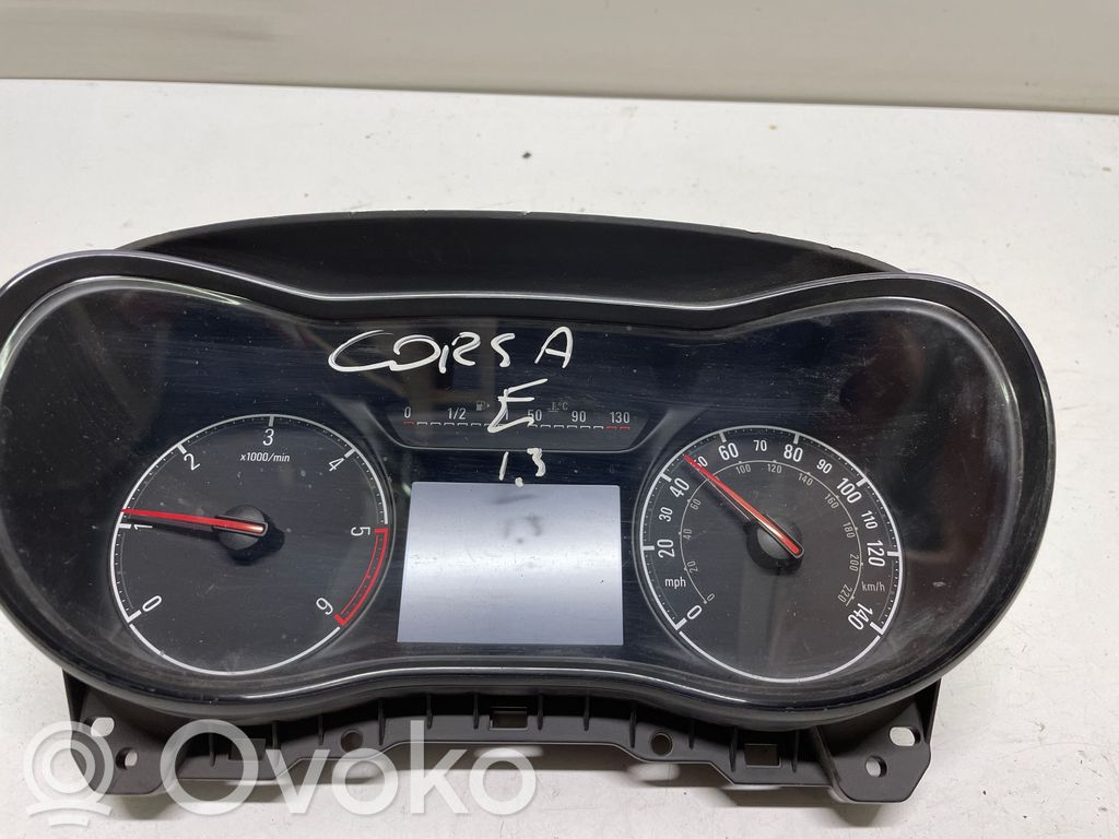 Opel Corsa E Speedometer (instrument cluster) 