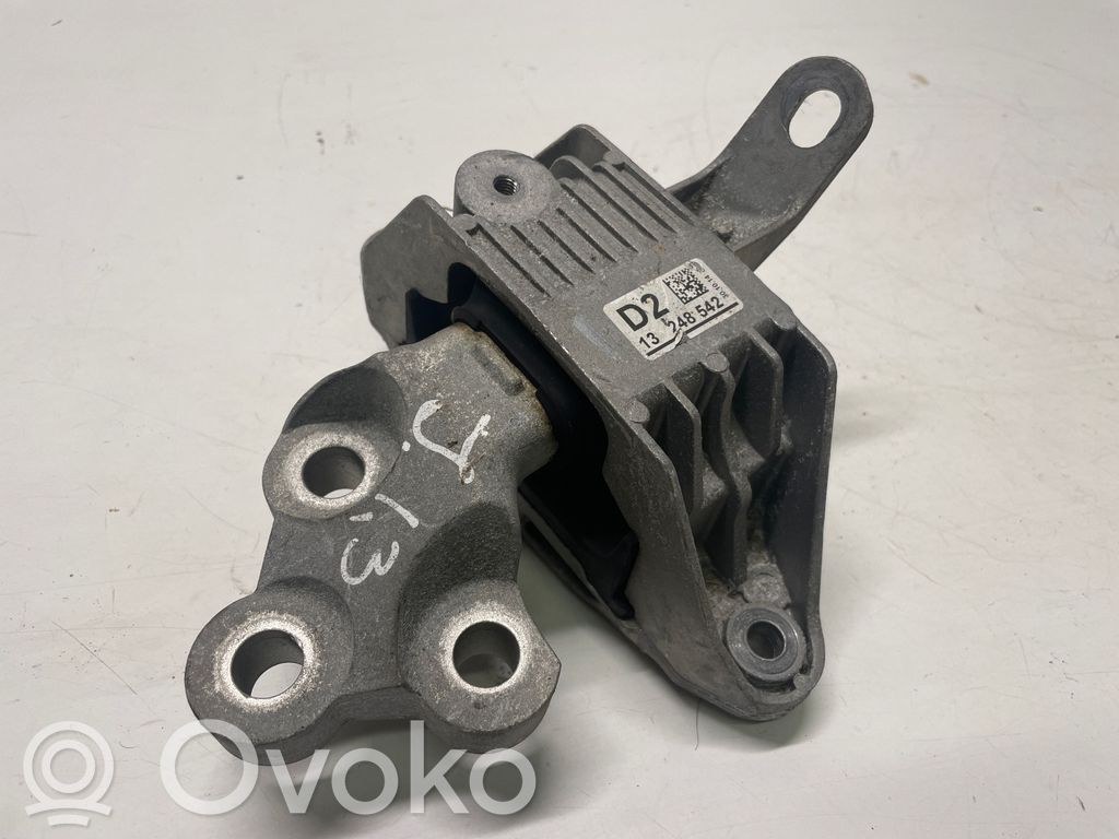 Engine mount bracket   13248542
