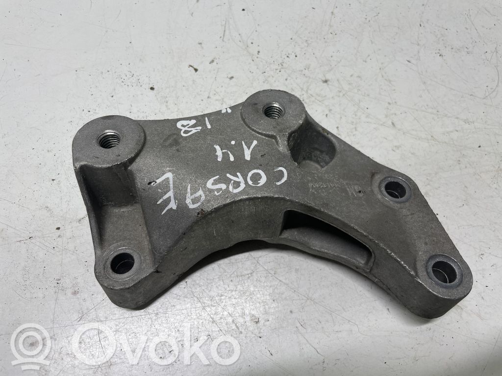 Opel Corsa E Gearbox mounting bracket 