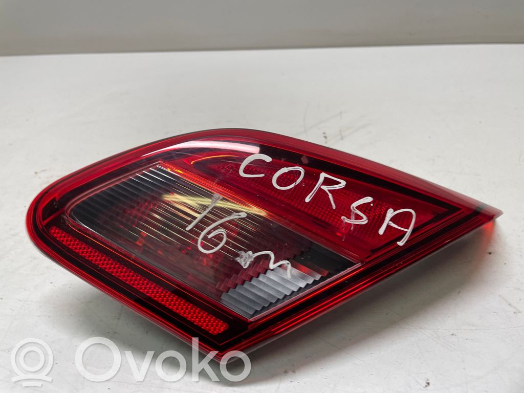 Opel Corsa E Tailgate rear/tail lights 
