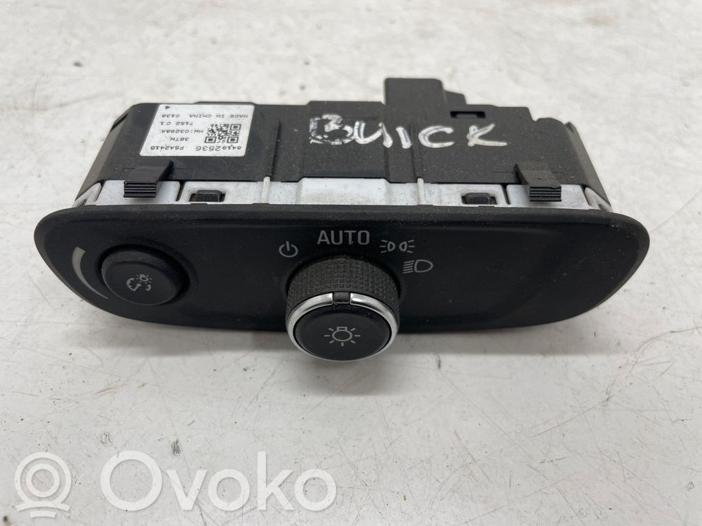 Opel Mokka X Light switch 