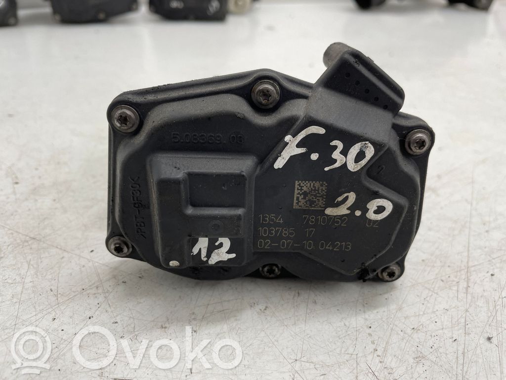 BMW 3 F30 F35 F31 Droseļvārsts 