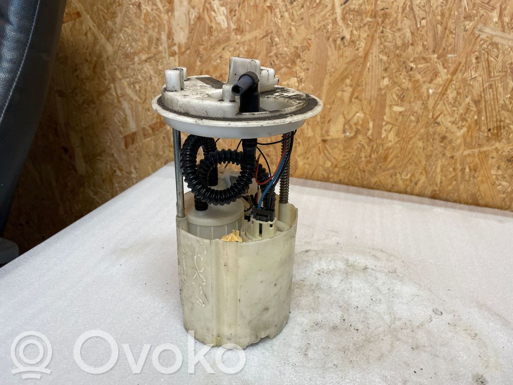 Opel Corsa E Bomba interna de combustible 