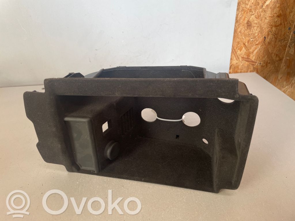 BMW 7 G11 G12 Wireless charging module 