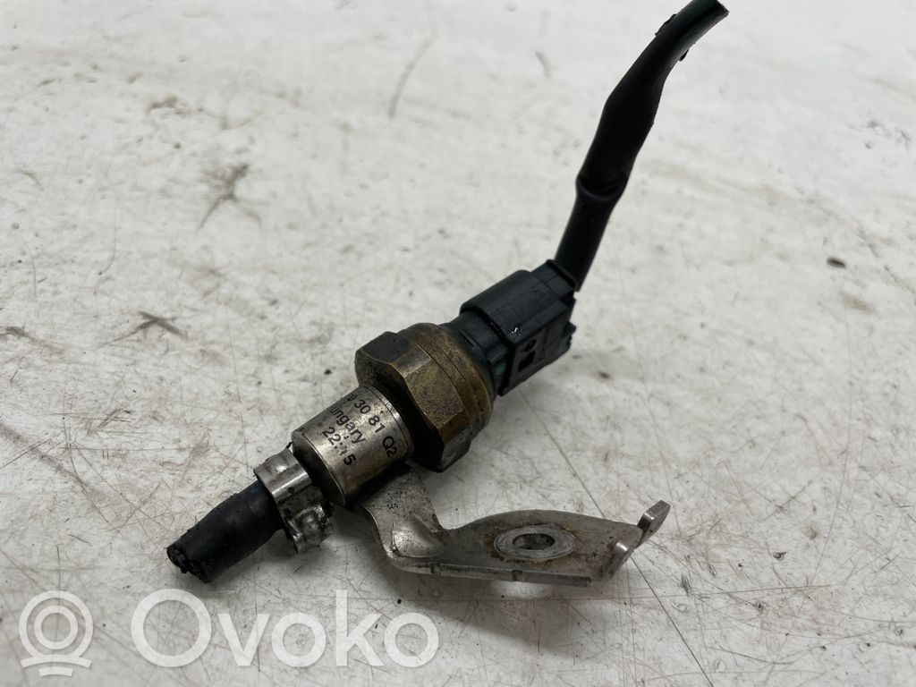 Mercedes-Benz E W212 Sensor de temperatura del combustible 