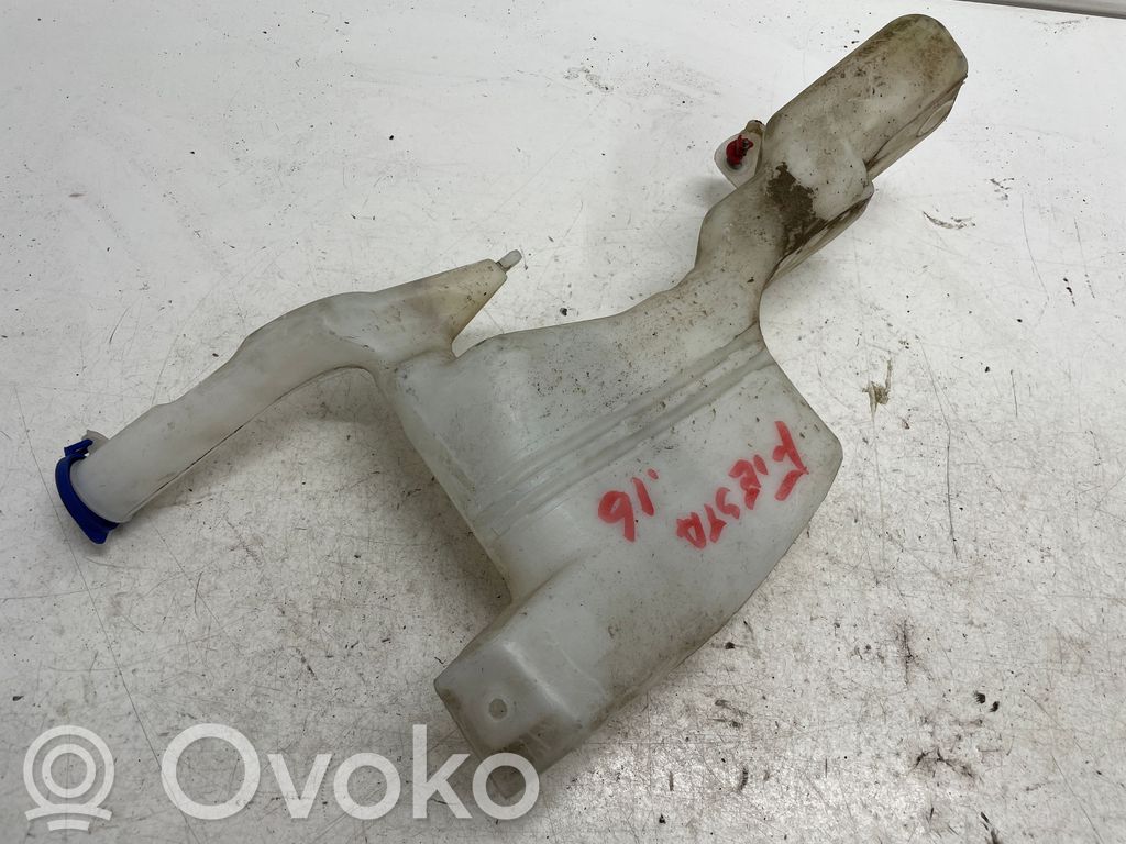 Ford Fiesta Logu šķidruma tvertne 