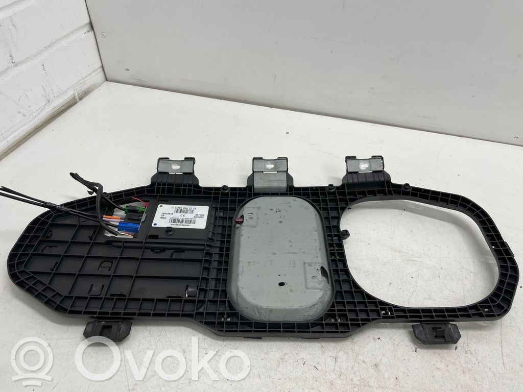 Mercedes-Benz R W251 Inne wyposażenie elektryczne 