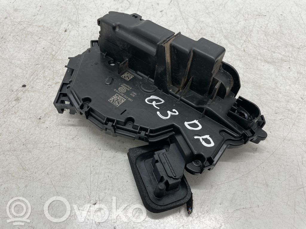 Audi Q3 F3 Priekinė durų spyna 