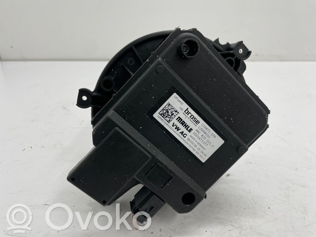 Audi A4 S4 B9 Lämmittimen puhallin 