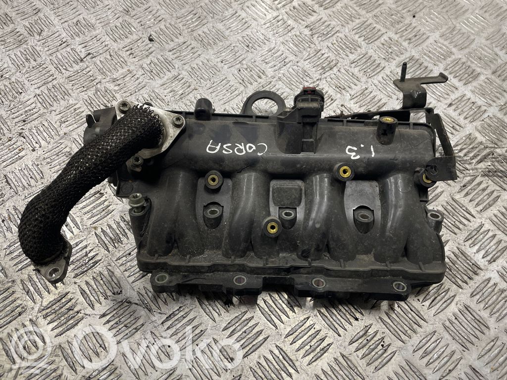 Opel Corsa D Kolektorius įsiurbimo 