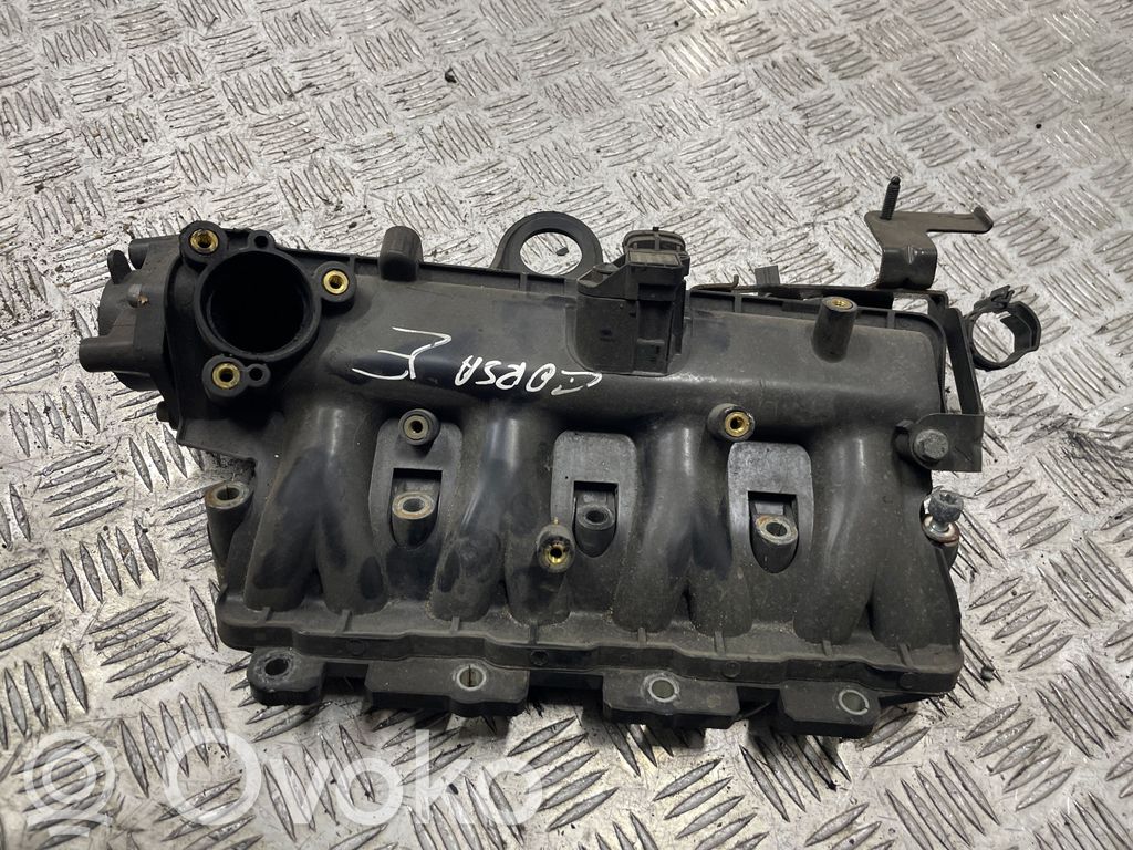 Opel Corsa E Kolektorius įsiurbimo 
